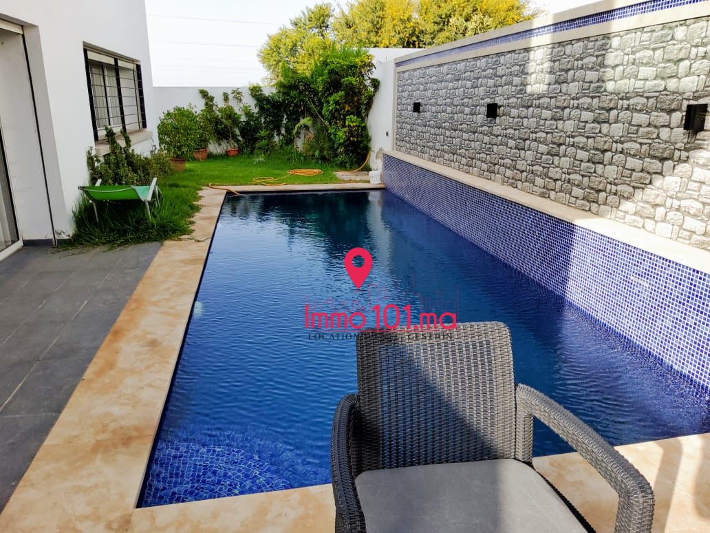 Location villa avec vue sur la vallée à El Menzeh ZLLVV2261